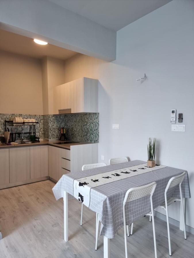Nana Homestay - Jesselton Quay Kota Kinabalu Extérieur photo