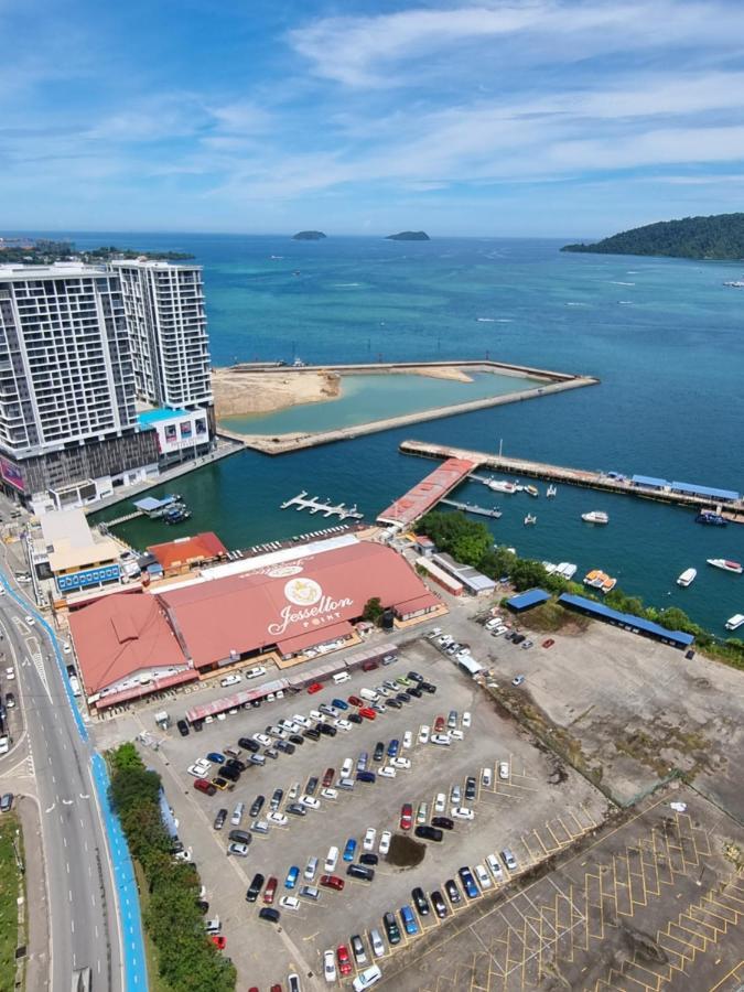 Nana Homestay - Jesselton Quay Kota Kinabalu Extérieur photo