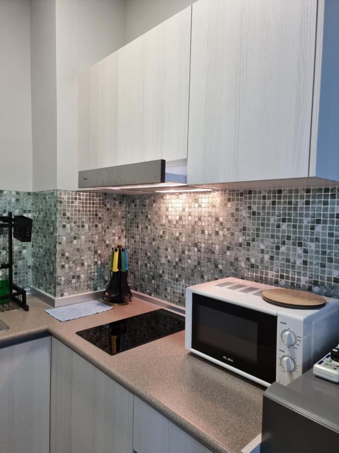 Nana Homestay - Jesselton Quay Kota Kinabalu Extérieur photo